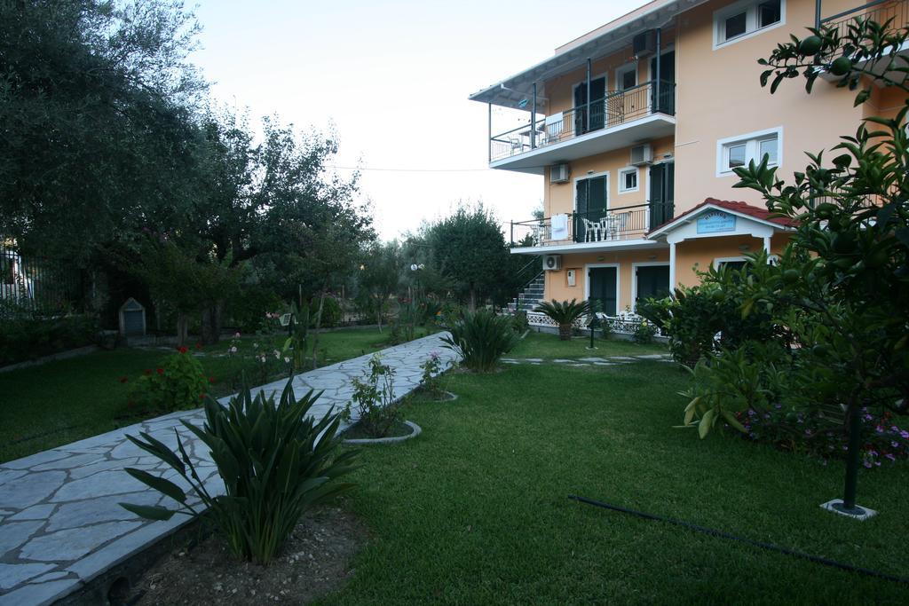Niriton Pension Nydri  Extérieur photo