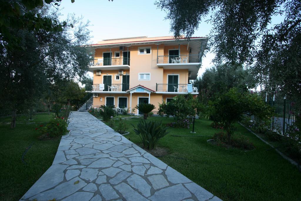 Niriton Pension Nydri  Extérieur photo